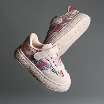 کفش کتونی سولوا