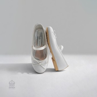 کفش تخت یارا